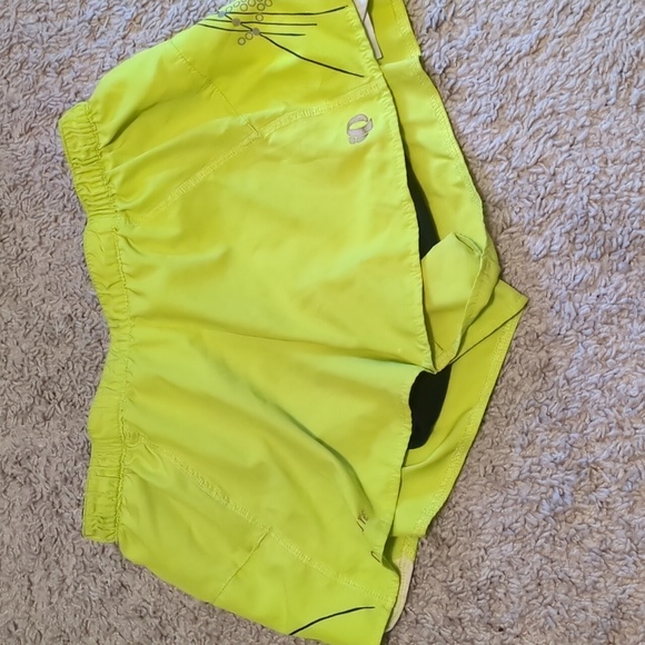 Asics Running Shorts XS 2 PC Bundle - Picture 2 of 6